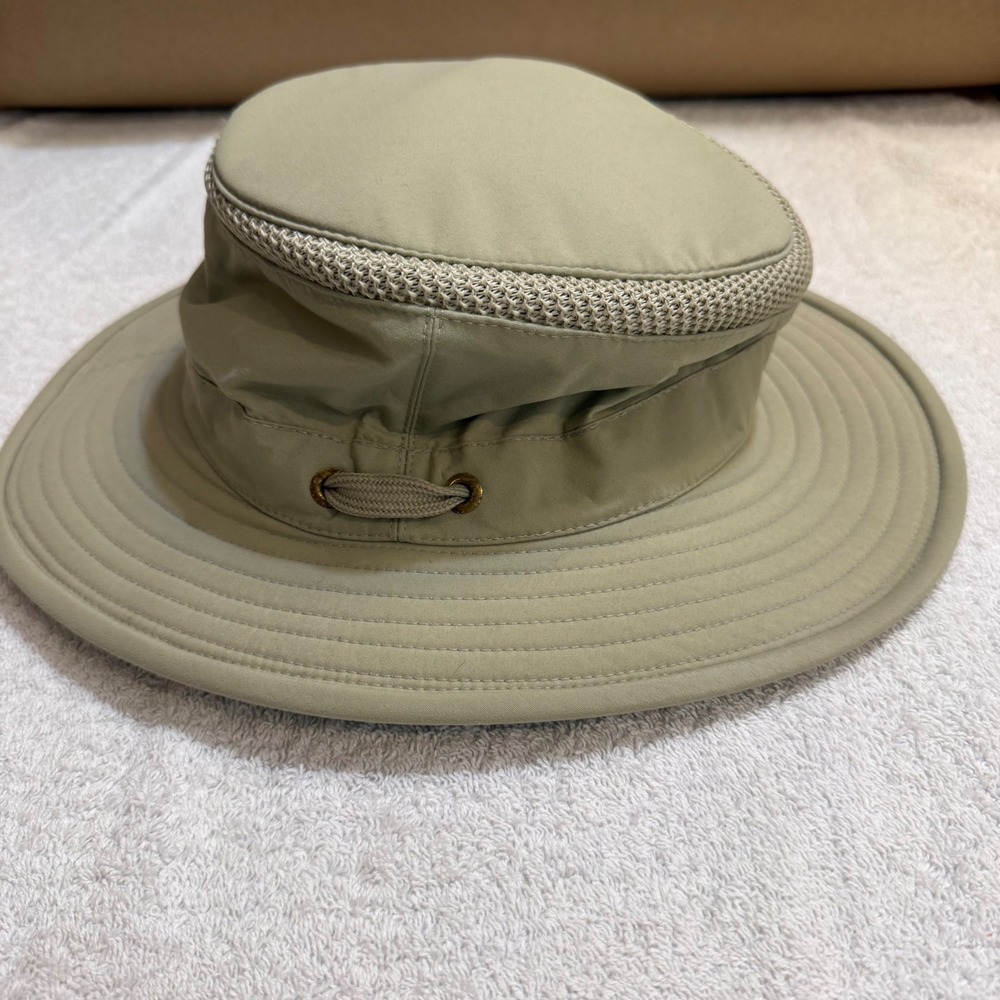Tilley Airflo Hat Khaki Tan Mesh Ventilation Sun Protection Made in Canada 7 1/8 - Picture 8 of 8